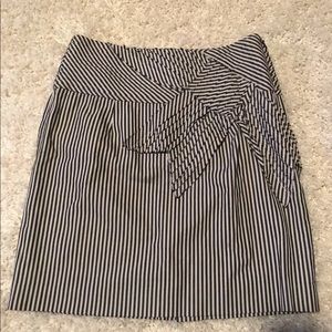 Anthropologie striped skirt with bow - size 6